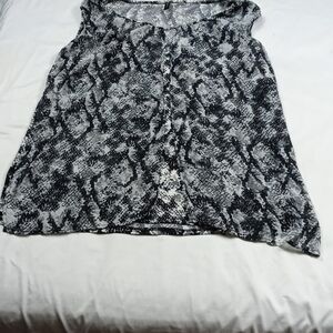 Forever Jade XL womens sleeveless layered blouse